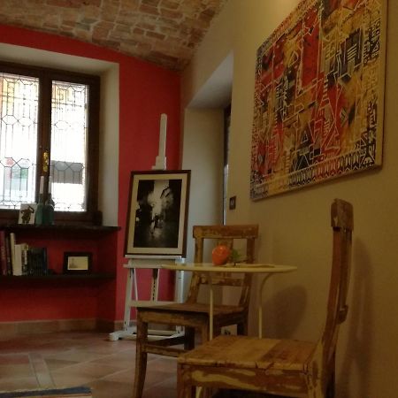 Casa Asso Di Coppe B&B Alba  Dış mekan fotoğraf