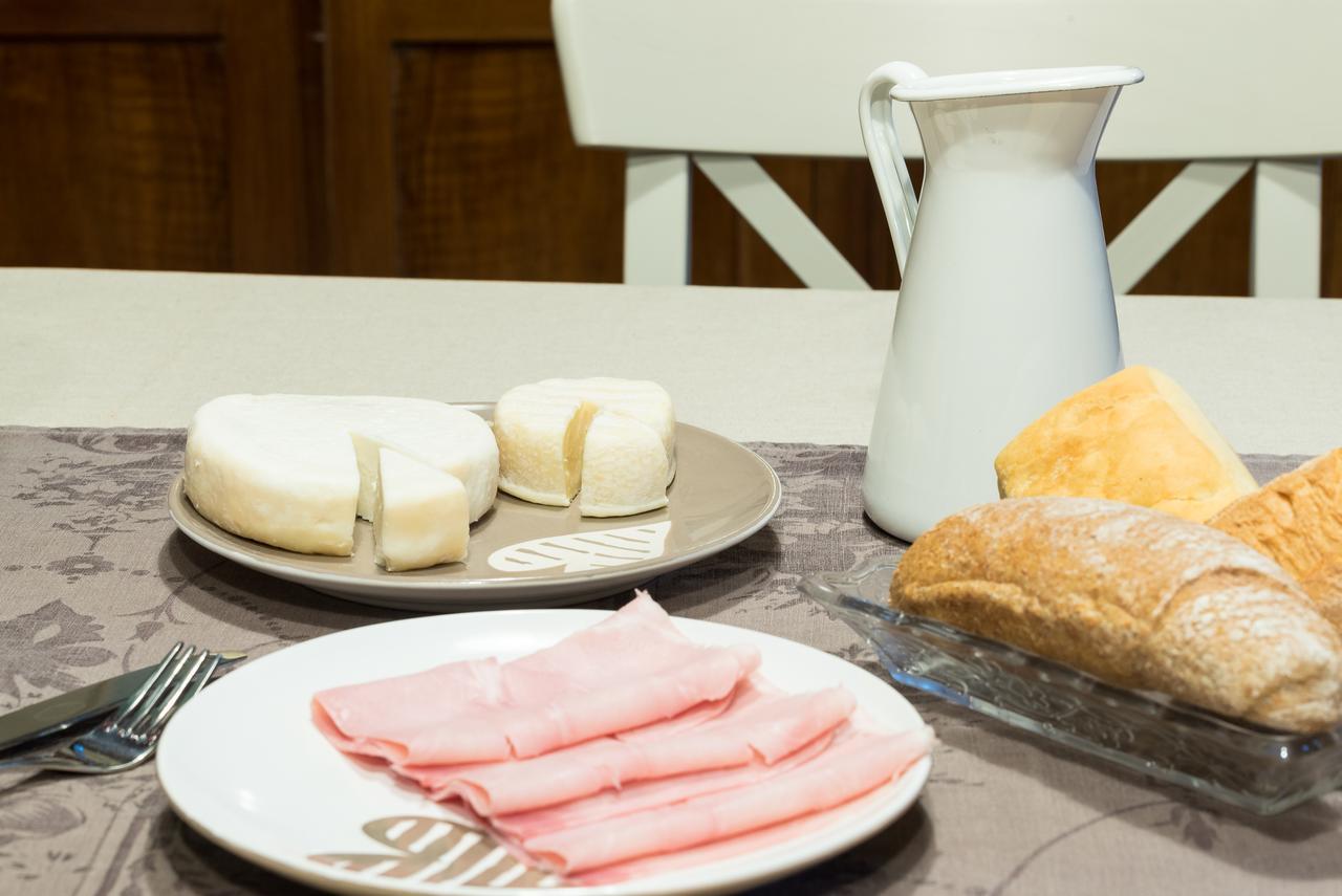 Casa Asso Di Coppe B&B Alba  Dış mekan fotoğraf