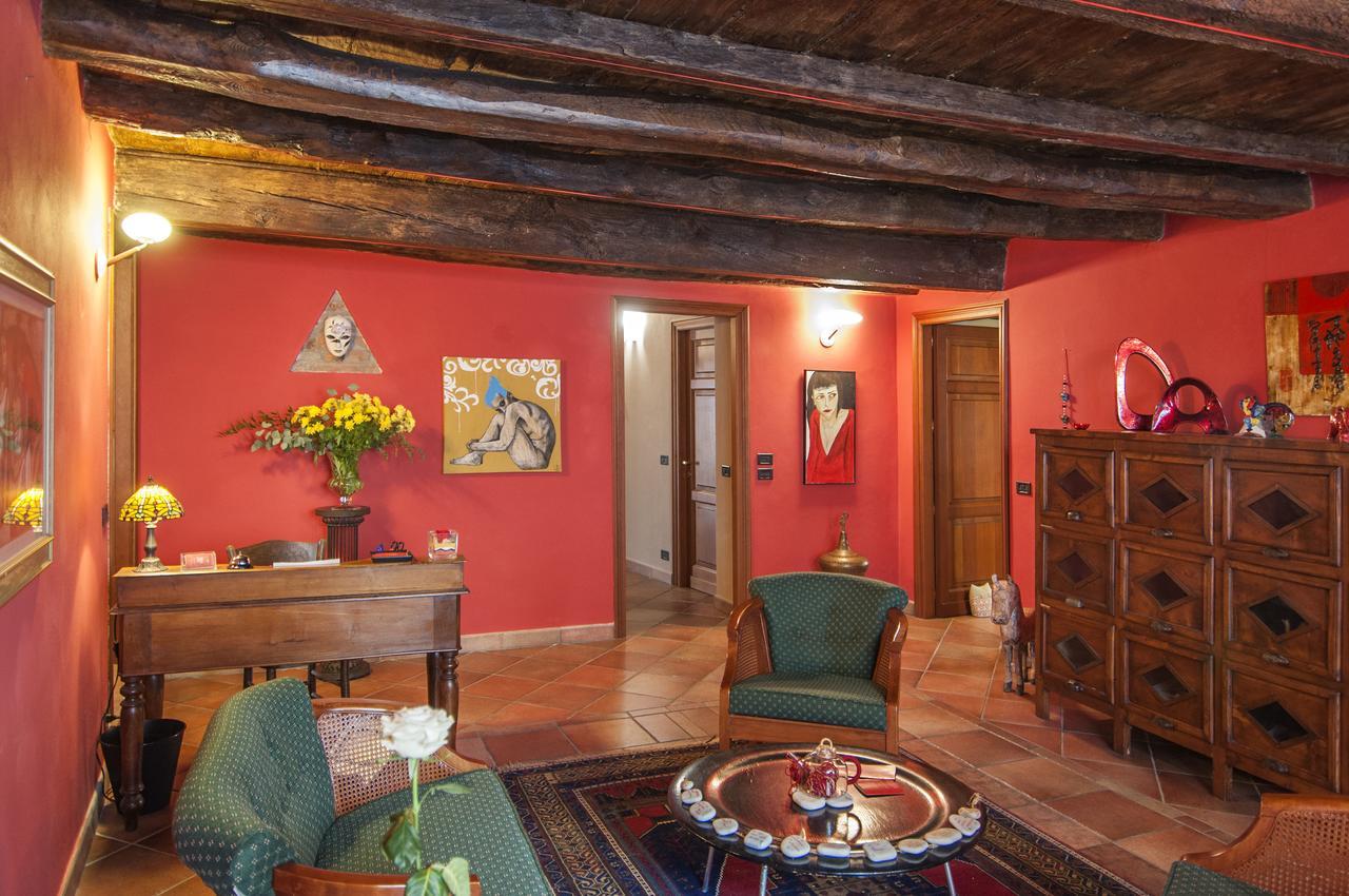 Casa Asso Di Coppe B&B Alba  Dış mekan fotoğraf