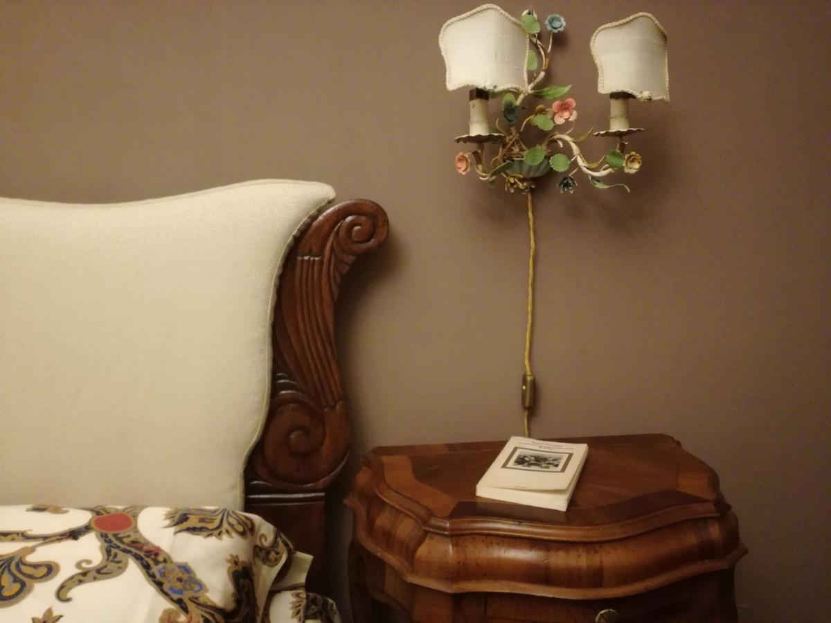 Casa Asso Di Coppe B&B Alba  Dış mekan fotoğraf