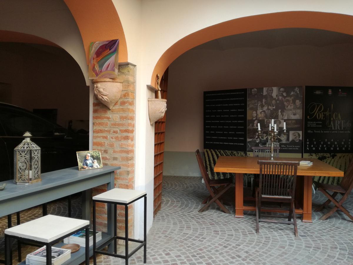 Casa Asso Di Coppe B&B Alba  Dış mekan fotoğraf