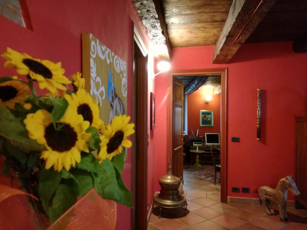 Casa Asso Di Coppe B&B Alba  Dış mekan fotoğraf